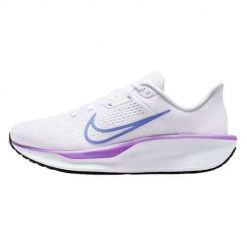 Buty do biegania damskie Nike Quest 6. Białe buty do biegania Nike, bez wzorów, z materiału, bez zapięcia, do biegania. Za 449.00 zł.