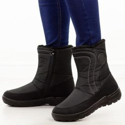 Czarne zimowe botki damskie Potocki 33310. Czarne śniegowce POTOCKI, bez wzorów, z dzianiny, bez zapięcia. Za 159.00 zł.