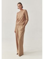 TATUUM Sweter w kolorze karmelowym rozmiar: S. Brązowe swetry Tatuum, s, bez wzorów, bez ramiączek. Za 109.00 zł.