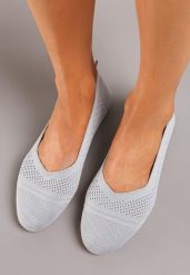 Szare Wsuwane Balerinki z Płaską Podeszwą Neliara. Szare baleriny Born2be, bez wzorów, z jeansu, eleganckie, z okrągłym noskiem, bez obcasa, na płaskiej podeszwie, bez zapięcia. W wyprzedaży za 41.24 zł.