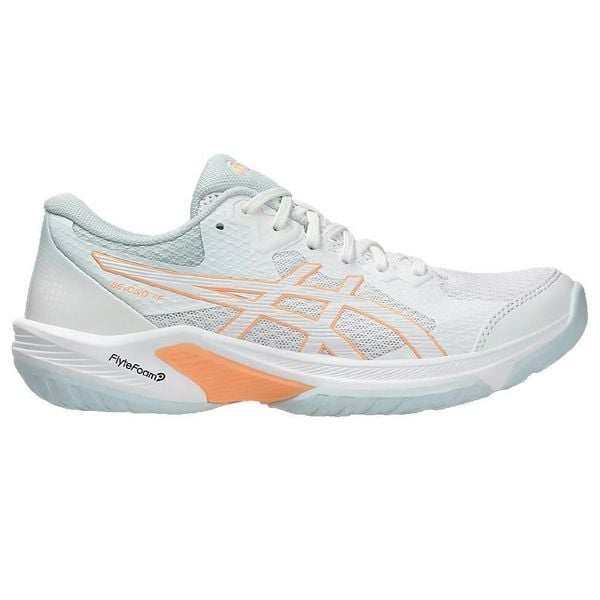 Buty biegowe Asics Beyond FF białe. Białe buty do biegania ASICS, bez wzorów, bez zapięcia, do biegania. Za 530.65 zł.