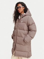 Reebok Kurtka zimowa RCC00112 Różowy Regular Fit. Czerwone kurtki Reebok, na zimę, l, bez wzorów, z syntetyku, bez kaptura. Za 449.99 zł.