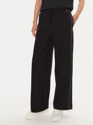 Boss Spodnie dresowe 50527302 Czarny Regular Fit. Czarne spodnie dresowe Boss, bez wzorów, z bawełny. Za 379.99 zł.