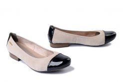 RIEKER 51998-60 beige combination, czółenka damskie. Brązowe baleriny Rieker, bez wzorów, bez obcasa, na obcasie, bez zapięcia. Za 299.90 zł.