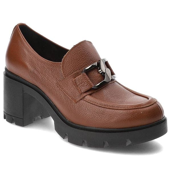 Brązowe Półbuty Lemar Damskie Wygodne Obuwie. Brązowe półbuty wsuwane Lemar, z aplikacjami, ze skóry, eleganckie, bez obcasa, na obcasie. Za 314.99 zł.