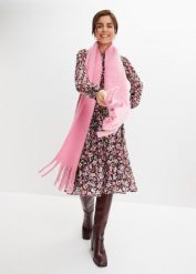 Sukienka szyfonowa. Czarne sukienki bonprix, bez wzorów, z szyfonu, bez kołnierzyka, bez ramiączek. Za 134.99 zł.