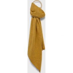 Pieces szalik damski kolor pomarańczowy melanżowy. Brązowe szaliki i kominy Pieces, bez wzorów. W wyprzedaży za 51.99 zł.