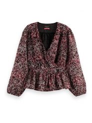 Scotch & Soda Bluzka w kolorze bordowym rozmiar: 36. Czerwone bluzki Scotch & Soda, bez wzorów, bez kołnierzyka, bez ramiączek. Za 158.47 zł.