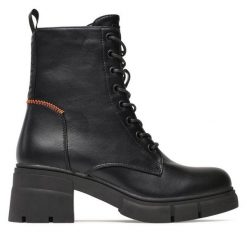 Botki Refresh. Czarne botki Refresh, bez wzorów, bez obcasa, na słupku, bez zapięcia. Za 159.99 zł.