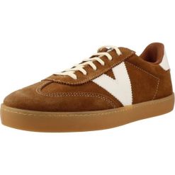 Buty VICTORIA 1126218V BERLIN CICLISTA SERRAJE Jasnobrązowy. Brązowe buty trekkingowe VICTORIA, z tkaniny, bez zapięcia. Za 319.99 zł.