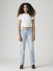 Levi's Dżinsy "501 '90S" - Mom fit - w kolorze błękitnym rozmiar: W24/L32. Niebieskie jeansy Levi's, l, z aplikacjami, z bawełny, klasyczne, z podwyższonym stanem. Za 220.12 zł.