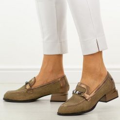 Brązowe półbuty damskie, mokasyny Jezzi Asa267-11. Brązowe mokasyny Jezzi, bez wzorów, z jeansu, z okrągłym noskiem. Za 219.00 zł.