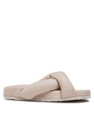 JENNY Klapki AJK0514-12 Beżowy. Brązowe klapki Jenny, bez wzorów, ze skóry, bez obcasa, bez zapięcia. Za 119.99 zł.