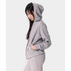 Rozpinana bluza sportowa dla kobiet Carpatree Varsity Chic. Szare bluzy bez kaptura Carpatree, bez wzorów, bez kaptura, na fitness i siłownię. Za 269.99 zł.
