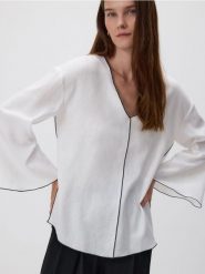 Bluzka z lnem - biały. Białe bluzki Reserved, l, bez wzorów, z wiskozy, bez kołnierzyka, bez ramiączek. Za 159.99 zł.