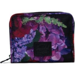 Herschel portfel. Portfele Herschel, bez wzorów, z materiału. W wyprzedaży za 144.99 zł.