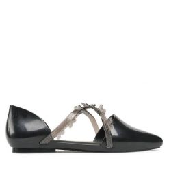 Baleriny Melissa. Czarne baleriny Melissa, bez wzorów, bez obcasa, bez zapięcia. Za 399.99 zł.