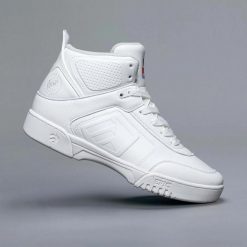 Buty do skateboardingu Epic Brands Clean White. Białe buty do biegania EPIC, bez wzorów, z mikrofibry, bez zapięcia, do biegania. Za 605.50 zł.