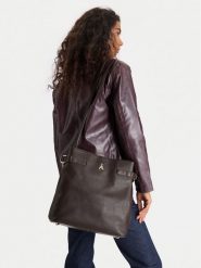 Patrizia Pepe Torebka 2B0150/L162-B856 Brązowy. Brązowe torebki klasyczne Patrizia Pepe, bez wzorów, ze skóry, bez dodatków. Za 1,029.00 zł.