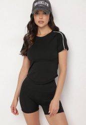 Czarny Komplet Sportowy T-shirt i Szorty z Ozdobnym Lampasem Zorettia. Czarne szorty sportowe Born2be, bez wzorów, z jeansu, na fitness i siłownię. W wyprzedaży za 67.99 zł.