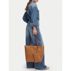 Torebka JENNY. Brązowe torebki klasyczne Jenny, bez wzorów, bez dodatków. Za 149.99 zł.