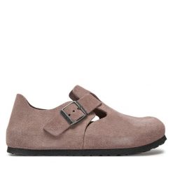 Klapki Birkenstock. Fioletowe klapki Birkenstock, bez wzorów, bez obcasa, bez zapięcia. Za 534.99 zł.