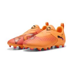 Młodzieżowe buty piłkarskie FUTURE 8 MATCH FG/AG bez sznurowadeł PUMA. Brązowa buty do biegania Puma, bez wzorów, bez zapięcia, do biegania. W wyprzedaży za 209.00 zł.