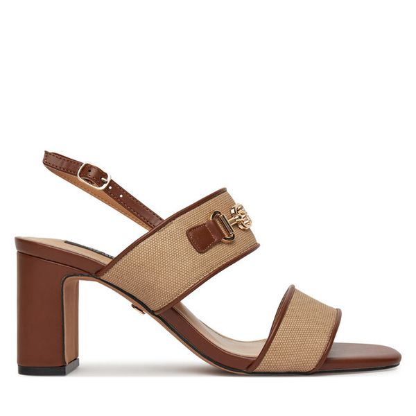 Sandały Nine West. Brązowe sandały Nine West, bez wzorów, bez obcasa, na słupku, bez zapięcia. Za 229.99 zł.