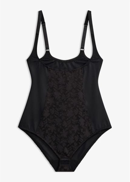 Mocno modelujące body z koronką. Czarne bielizna modelująca bonprix, bez wzorów, z koronki, bez ramiączek. Za 119.99 zł.