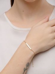 Pandora Pozłacana bransoletka z elementem ozdobnym rozmiar: 18. Żółte bransoletki Pandora, z cyrkonią, pozłacane. Za 484.31 zł.