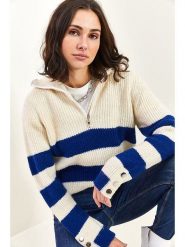 Bianco Lucci Sweter w kolorze kremowo-niebieskim rozmiar: onesize. Brązowe swetry Bianco Lucci, bez wzorów, bez ramiączek. Za 86.99 zł.