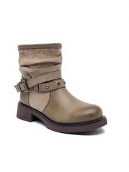 Foreverfolie Botki w kolorze khaki rozmiar: 40. Brązowe botki Foreverfolie, bez wzorów, bez obcasa, bez zapięcia. Za 220.30 zł.
