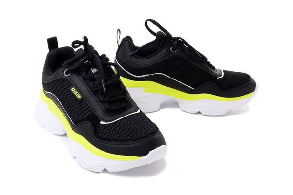 BIG STAR JJ274A114 czarny/żółty, półbuty sportowe damskie. Czarne półbuty wsuwane BIG STAR, na lato, bez wzorów, retro, bez obcasa. Za 229.90 zł.