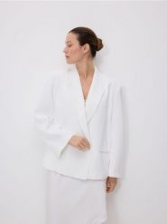 Marynarka z domieszką wełny - biały. Białe marynarki i żakiety Reserved, l, bez wzorów, z lyocellu, bez ramiączek. Za 299.99 zł.