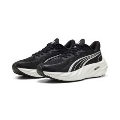 Damskie buty do biegania Velocity NITRO™ 4 PUMA. Czarne buty do biegania Puma, bez wzorów, z materiału, bez zapięcia, do biegania. Za 523.60 zł.