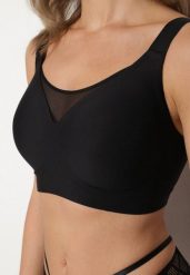 Czarny Biustonosz na Szerokich Ramiączkach Zdobiony Siateczkową Wstawką Salineva. Czarne biustonosze Renee, z aplikacjami. Za 69.99 zł.