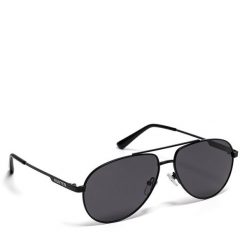 Okulary przeciwsłoneczne Hunter. Czarne okulary przeciwsłoneczne Hunter, bez wzorów. Za 99.99 zł.