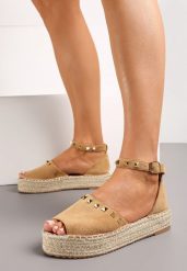 Brązowe Sandały Espadryle Peep Toe na Plecionej Platofrmie Ravellia. Brązowe sandały Born2be, bez wzorów, z otwartym noskiem, bez obcasa, na płaskiej podeszwie, bez zapięcia. W wyprzedaży za 52.49 zł.