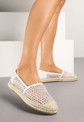 Białe Siateczkowe Espadryle na Podeszwie z Plecionki Setariva. Białe espadryle Renee, z aplikacjami, z materiału, eleganckie, z okrągłym noskiem, bez obcasa, na płaskiej podeszwie. W wyprzedaży za 75.99 zł.