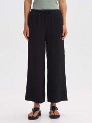 OPUS Spodnie w kolorze czarnym rozmiar: 36. Czarne spodnie materiałowe Opus, bez wzorów, z materiału. Za 173.99 zł.