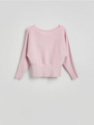 Sweter z kimonowym rękawem - pastelowy róż. Czerwone swetry Reserved, l, bez wzorów, z dzianiny, bez ramiączek. W wyprzedaży za 99.99 zł.