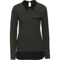Sweter z bluzką 2 w 1 bonprix oliwkowo-czarny. Bluzki marki Reserved. Za 109.99 zł.