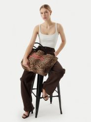 Liu Jo Torebka AA6200 T549A Brązowy. Brązowe torebki klasyczne Liu Jo, bez wzorów, z materiału, bez dodatków. Za 469.99 zł.