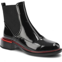 Czarne Botki Filippo Wygodne Buty Zimowe. Czarne botki Filippo, bez wzorów, ze skóry ekologicznej, biznesowe, bez obcasa, na płaskiej podeszwie, bez zapięcia. Za 259.00 zł.