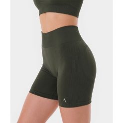 Szorty bezszwowe push-up Carpatree Élite zielone. Zielone szorty sportowe Carpatree, bez wzorów, z dzianiny, z podwyższonym stanem, na fitness i siłownię. Za 159.99 zł.