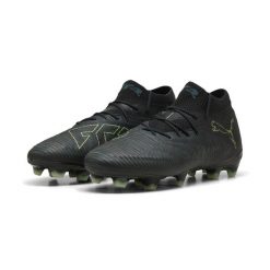 Buty piłkarskie unisex FUTURE 8 ULTIMATE FG PUMA. Czarne buty do biegania Puma, bez wzorów, bez zapięcia, do biegania. W wyprzedaży za 689.00 zł.