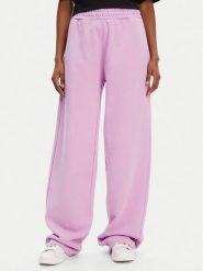 HUGO Spodnie dresowe Nolasa_B 50545019 Różowy Loose Fit. Czerwone spodnie dresowe Hugo, bez wzorów, z bawełny. Za 549.99 zł.