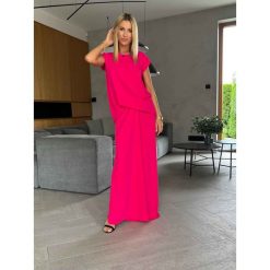 Sukienka For One Blush. Różowe sukienki ClothStore, l, bez wzorów, z poliesteru, bez kołnierzyka, bez ramiączek. W wyprzedaży za 146.30 zł.