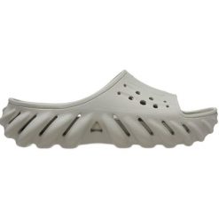 Klapki Crocs Echo Slide Elephant 208170-1LM szare. Szare klapki bez wzorów, sportowe, bez obcasa, bez zapięcia. Za 408.30 zł.
