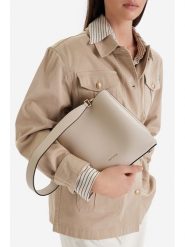 GINO ROSSI Torebka EO-LX10291 Écru. Torebki klasyczne Gino Rossi, bez wzorów, z materiału, bez dodatków. Za 279.99 zł.